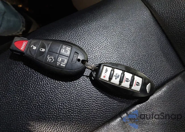 2C4RC1BG9ER437832: 43904953