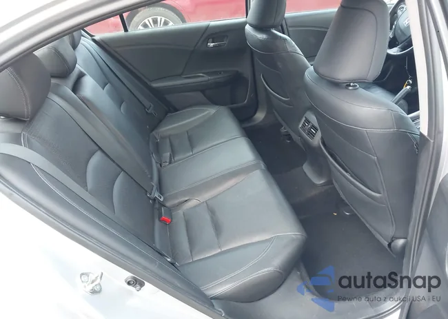 1HGCR2F8XFA140167: 43905093