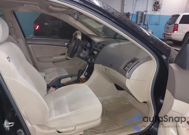 1HGCM56624A011125: 43905100