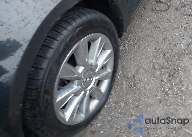 3LNHL2GC7AR651029: 43905102