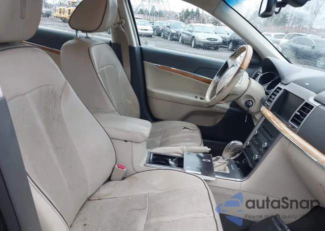 3LNHL2GC7AR651029: 43905102