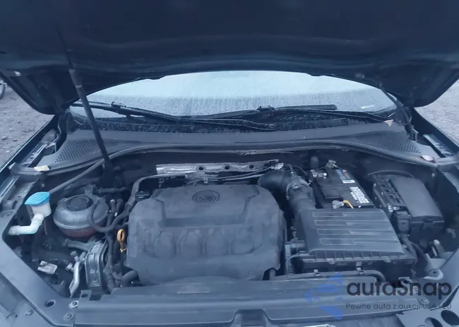 3VV3B7AX7JM089299: 43905141