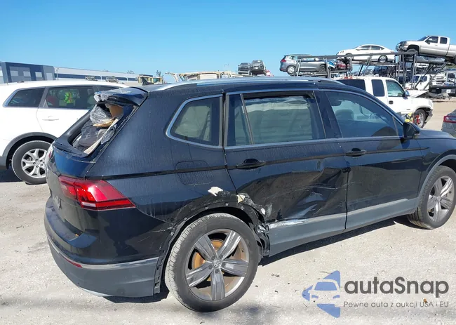 3VV3B7AX0MM042846: 43905156