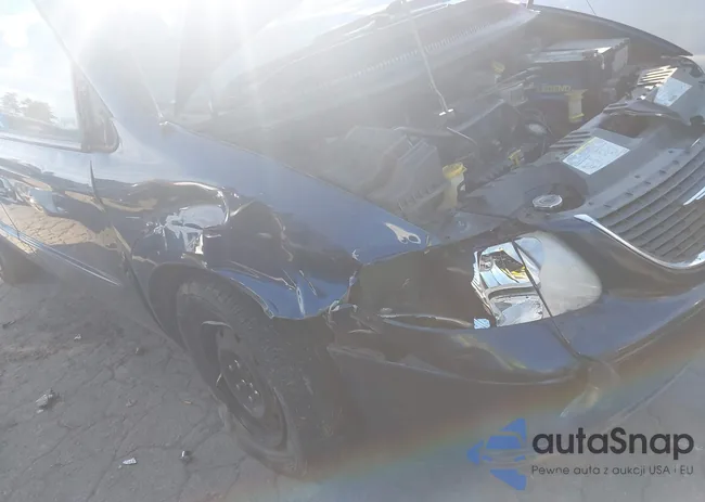 2C4GP44393R117270: 43905162