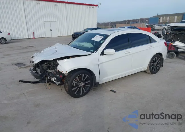 1C3CCBCG3DN570614: 43905213