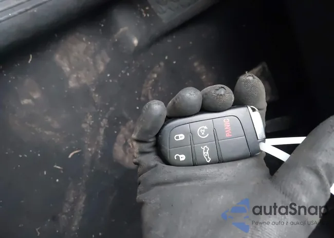 1C3CDFEB7ED834740: 43905342