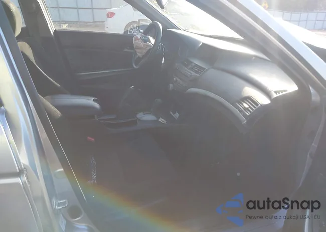 JHMCP26728C001071: 43905374