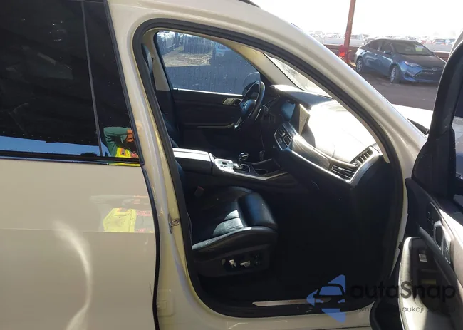 5UXCW2C00N9L04417: 43905404