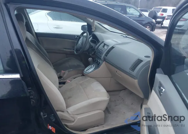 3N1AB61E48L641326: 43905427