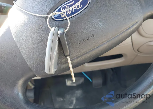 2FTRX17LX3CA34937: 43904463