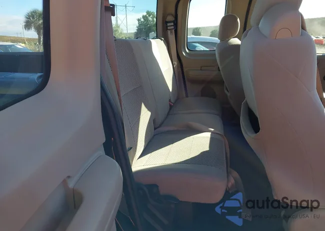 2FTRX17LX3CA34937: 43904463