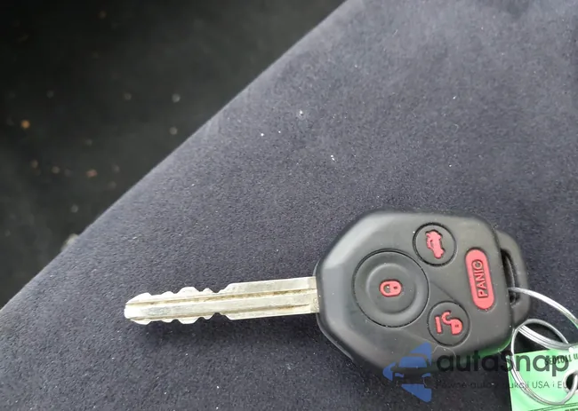 JF1VA1B63J9812048: 43904553