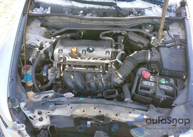 1HGCP2F88AA038042: 43904556