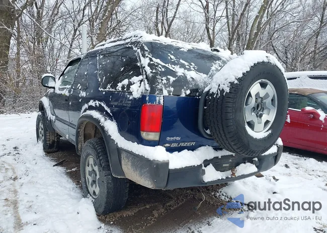 1GNCT18W5WK242547: 43904568