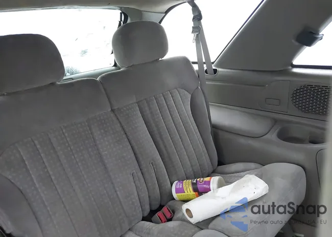 1GNCT18W5WK242547: 43904568