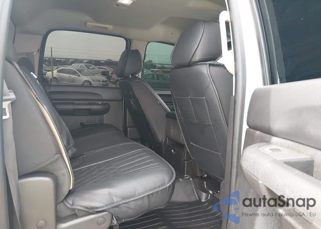 1GC1KXC89DF190912: 43904637