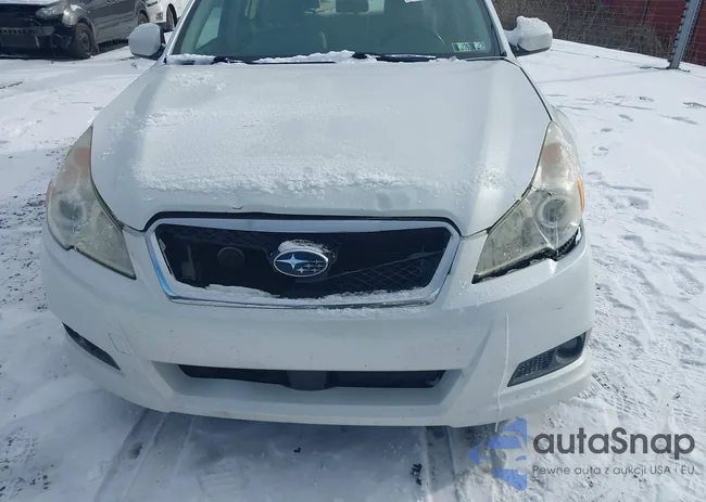 4S3BMBC66C3040885: 43904679