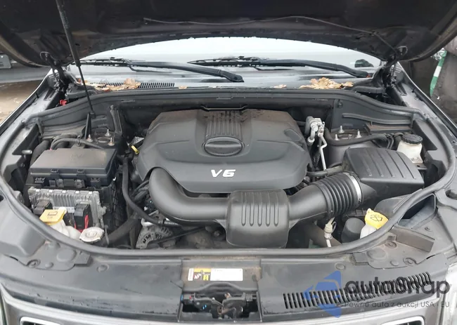 1C4RJFBG9FC225364: 43904684