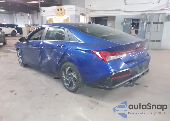 KMHLS4DG6RU752275: 43904695