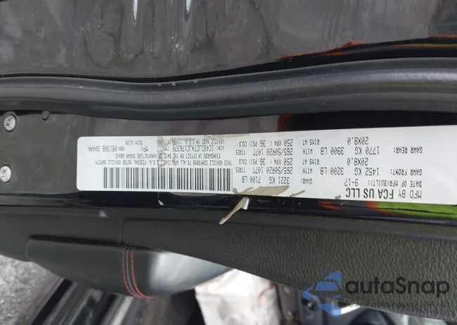 1C4SDJCTXJC176370: 43904698