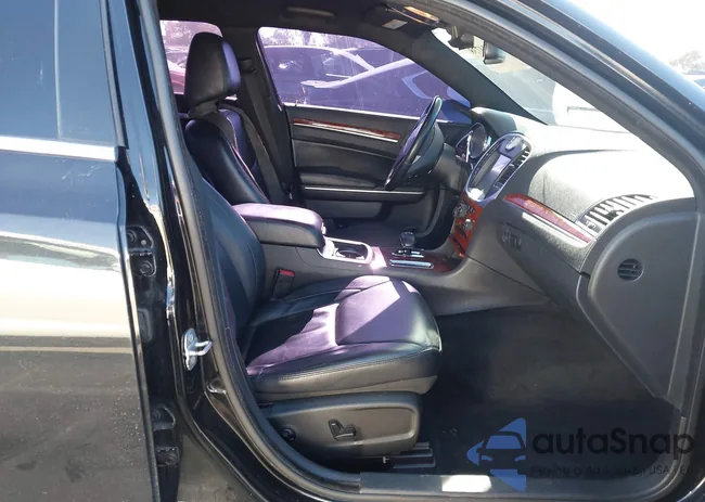 2C3CCARG2EH203814: 43904738