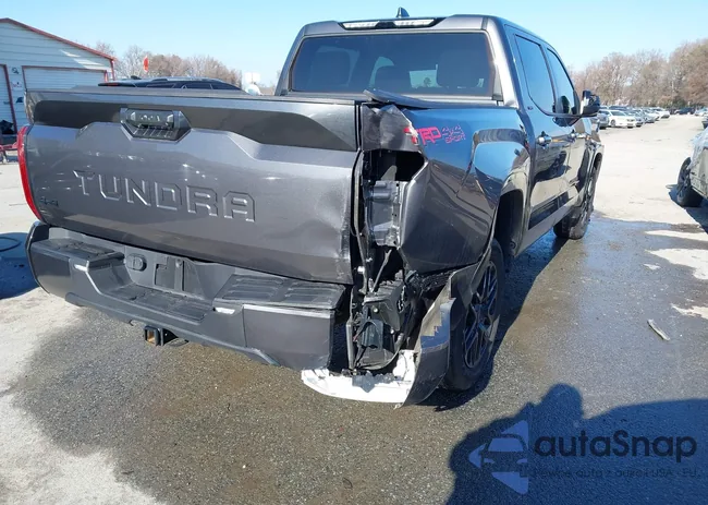 5TFLA5DBXRX196570: 43904779