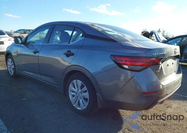 3N1AB8BVXRY211279: 43904800