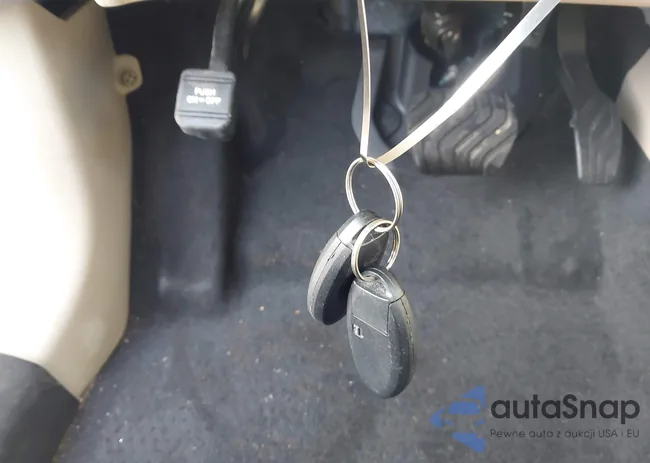 JN8AT2MV3LW104825: 43905938