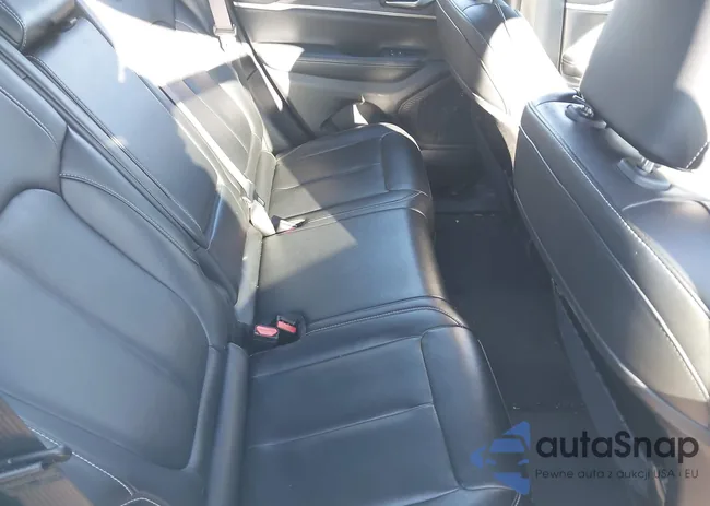 1C4RJHBG1RC256463: 43906032