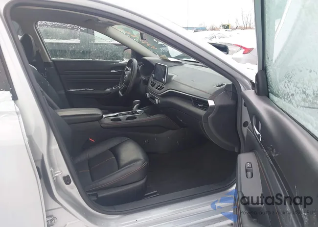 1N4BL4CV5NN333843: 43906033