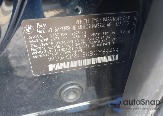 WBAKB8C58BCY64494: 43906126