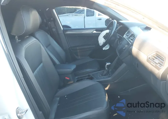 3VVCB7AX9PM119749: 43906303