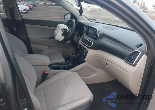 KM8J3CAL6LU146885: 43905550