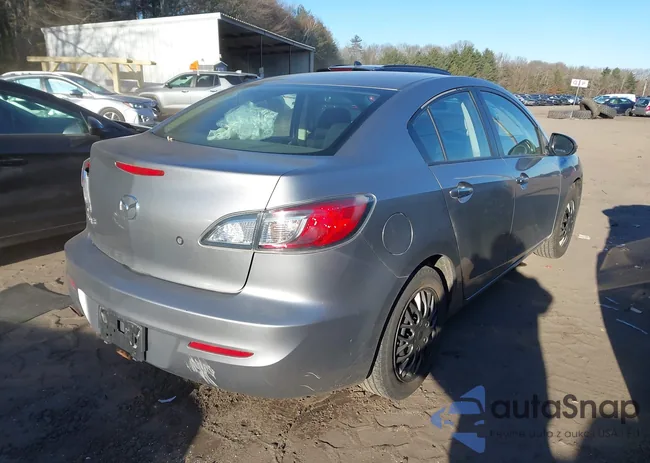 JM1BL1UF5C1508578: 43905551