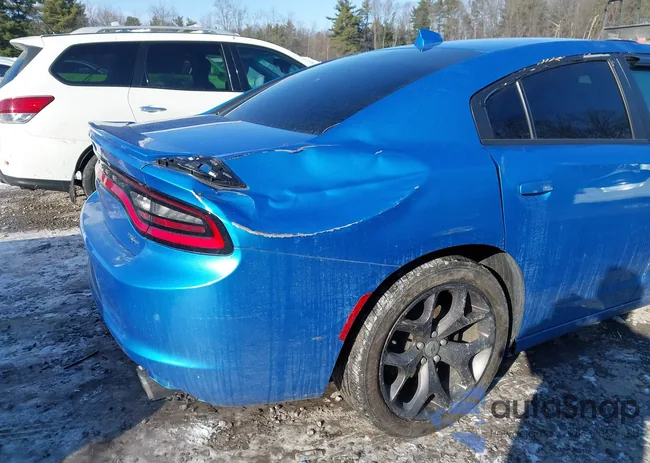 2C3CDXCT6JH313703: 43905558