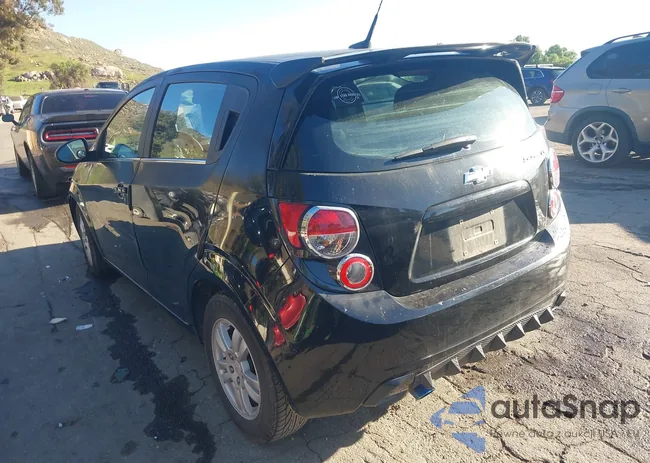 1G1JC6SH9C4136912: 43905588