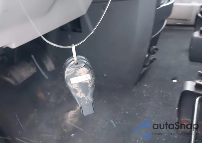 2D4RN4DE5AR228446: 43905593