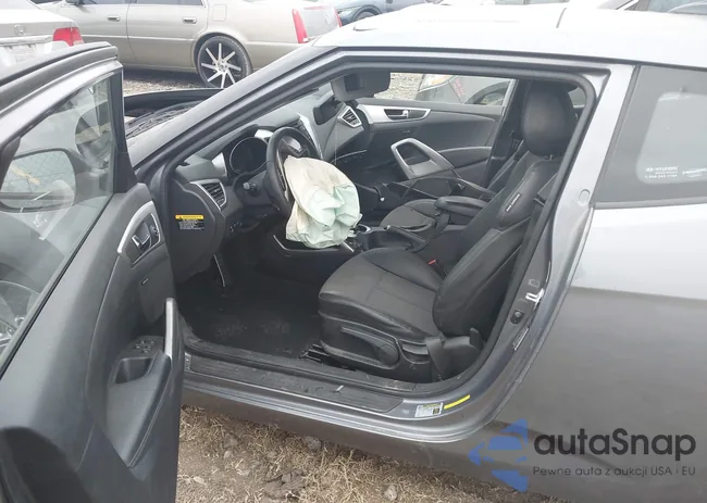 KMHTC6AD4DU146341: 43905776