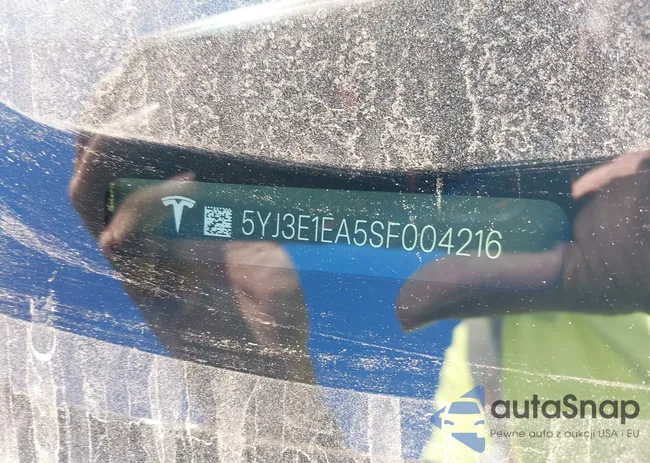 5YJ3E1EA5SF004216: 43906918