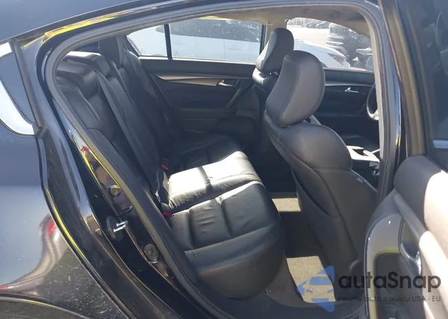 19UUA8F23CA019728: 43907095