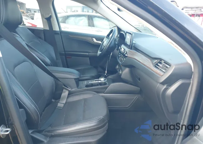 1FMCU9J92LUA09830: 43907274