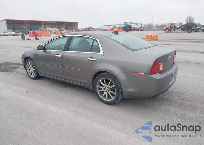 1G1ZC5EU5CF316060: 43907302