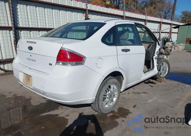 1FAHP35N78W116637: 43907338