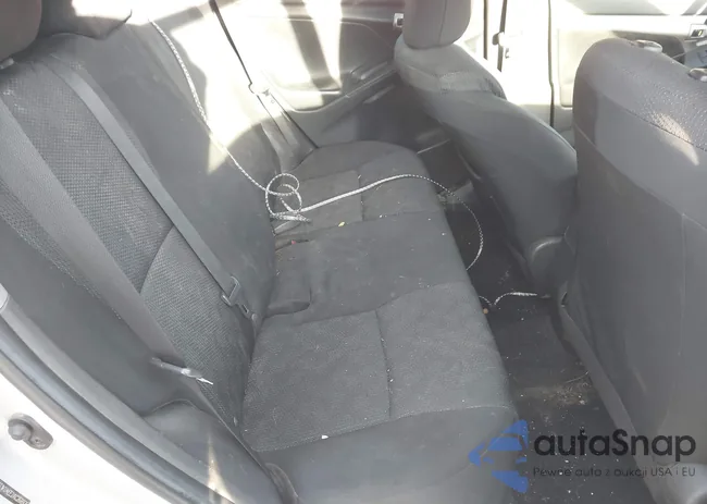 2T1KU4EE2AC268936: 43907341