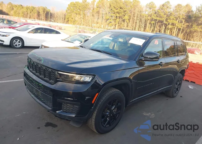 1C4RJKAG4R8579195: 43907365