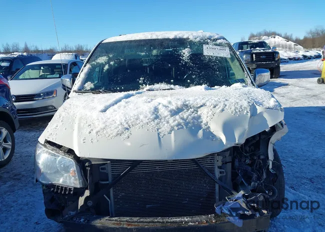 2A4RR8DG8BR744659: 43907409