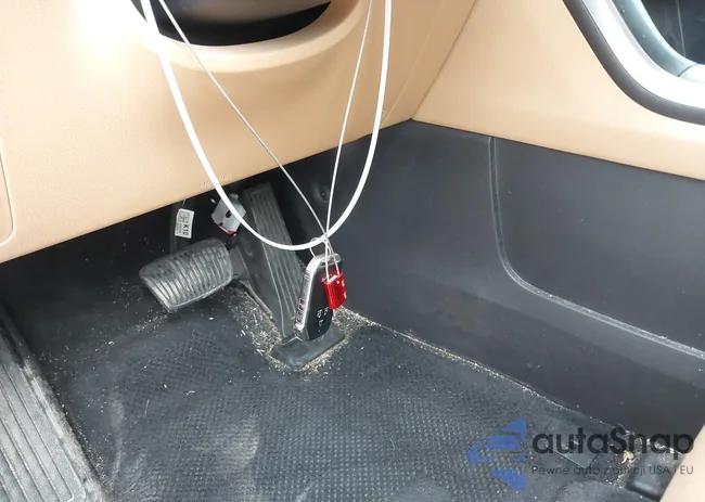 KNDNB4H3XP6255400: 43907432