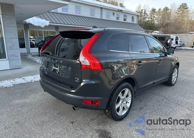 YV4902DZ8D2425632: 43906439