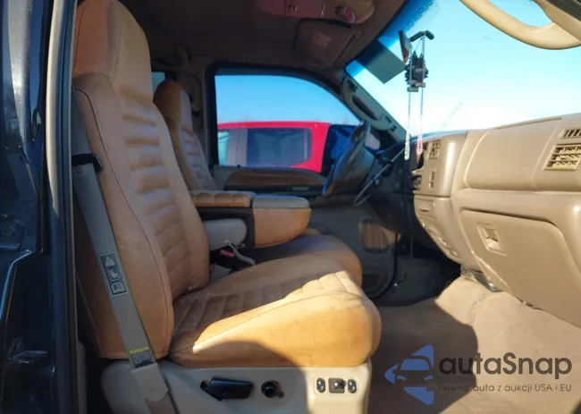 1FTNW21F13EA40551: 43906440