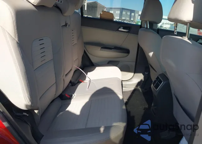 KNDPM3AC4H7036581: 43906442